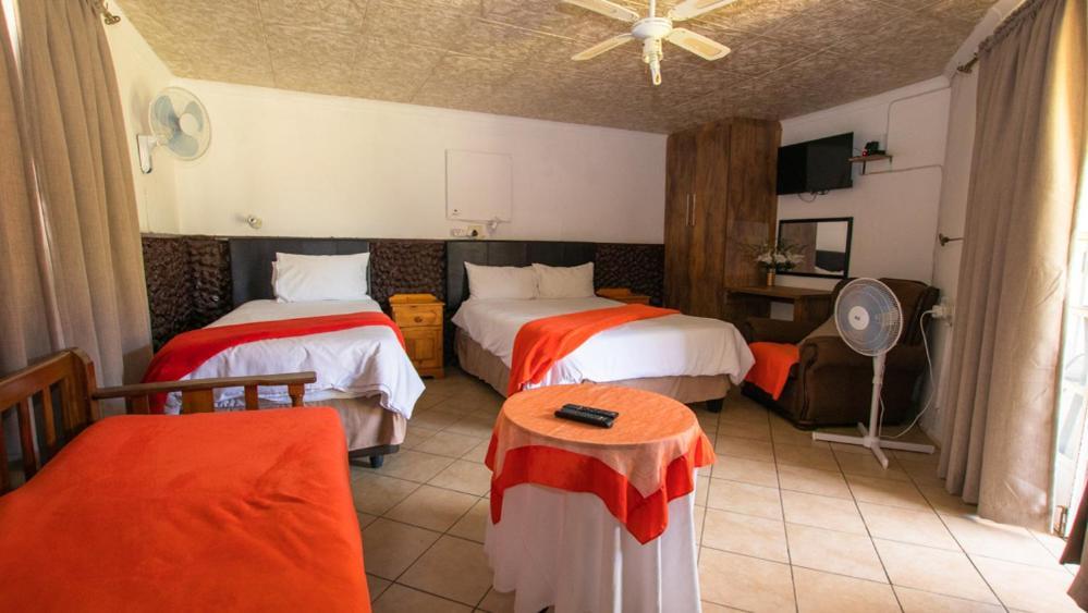 Ebenezer Guesthouse Colesberg Exterior foto